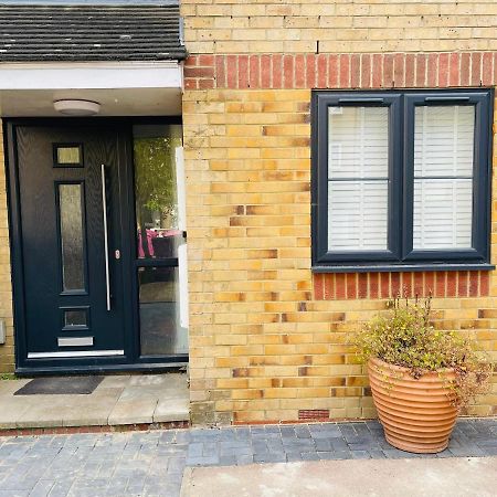 Riverside Premium Double Room Garden View E14 Λονδίνο Εξωτερικό φωτογραφία