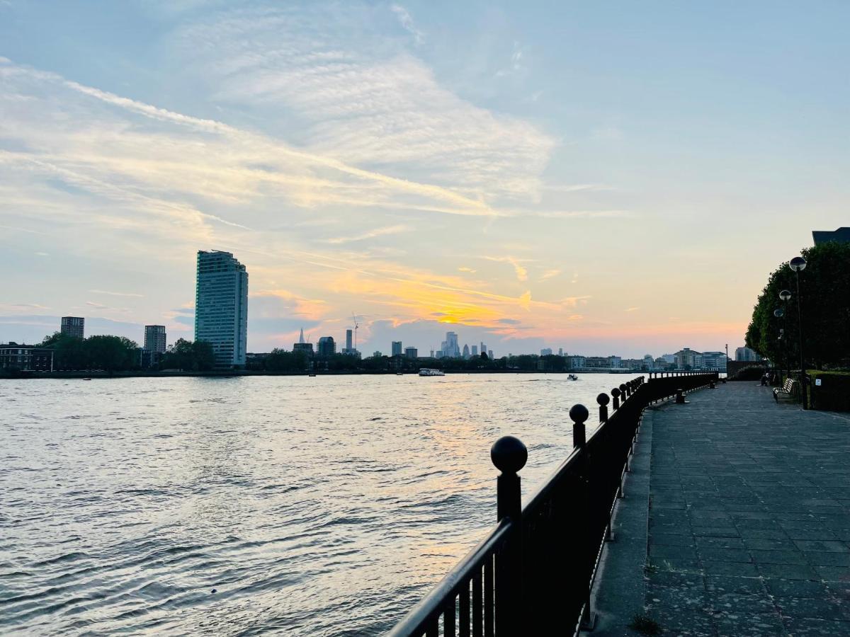 Riverside Premium Double Room Garden View E14 Λονδίνο Εξωτερικό φωτογραφία